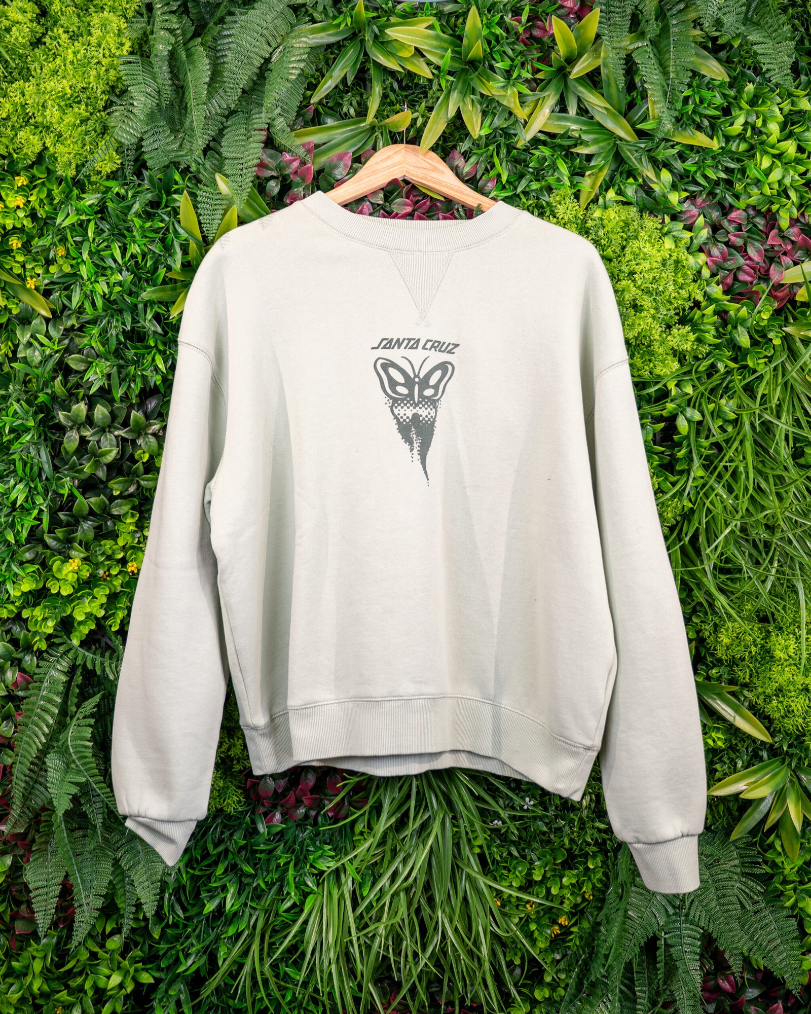 SWEAT SANTA CRUZ ASP BUTTERFLY CREW PALE SAGE WASH