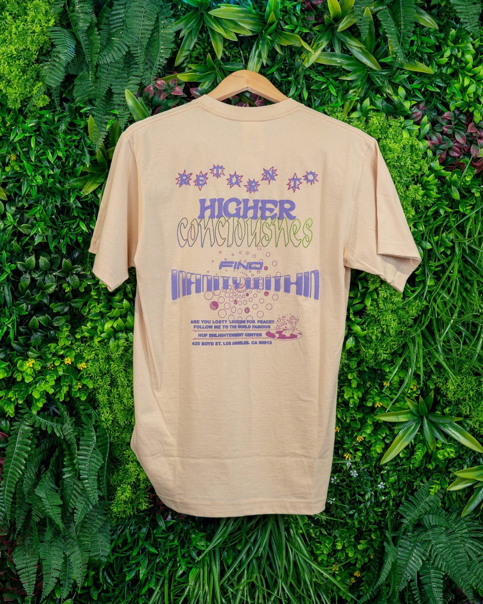 HUF T-SHIRT ENLIGHTENMENT CENTER SS WHEAT