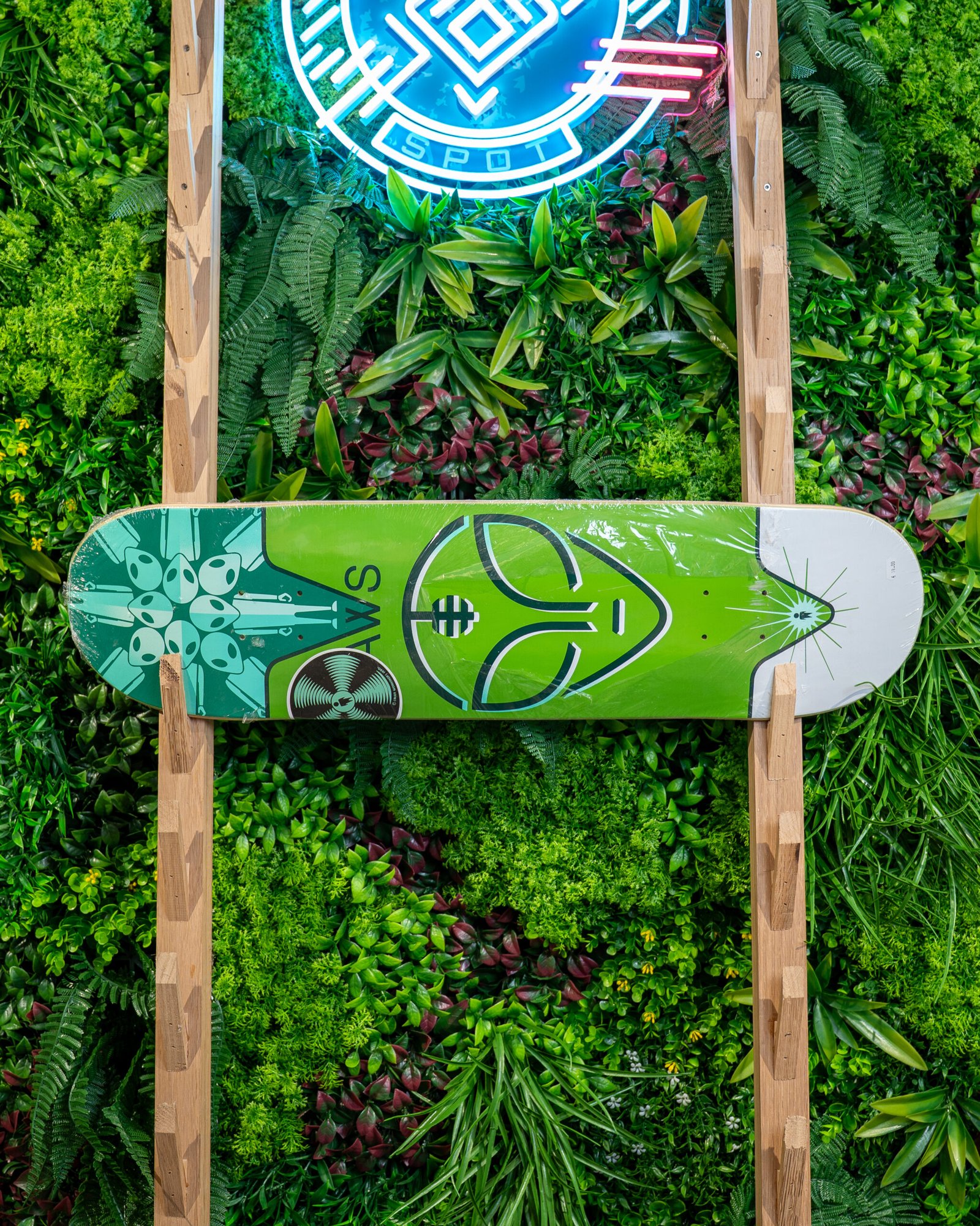Alien Workshop Hypnotherapy 8.175 Deck Green