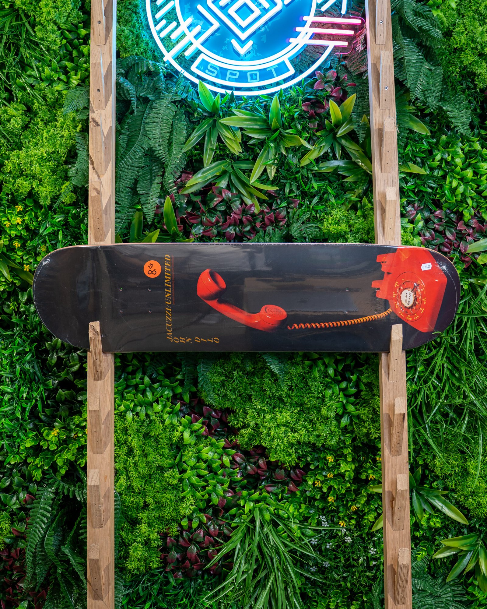 JACUZZI DECK JOHN DILO ON HOLD - EX7 8.25 X 32