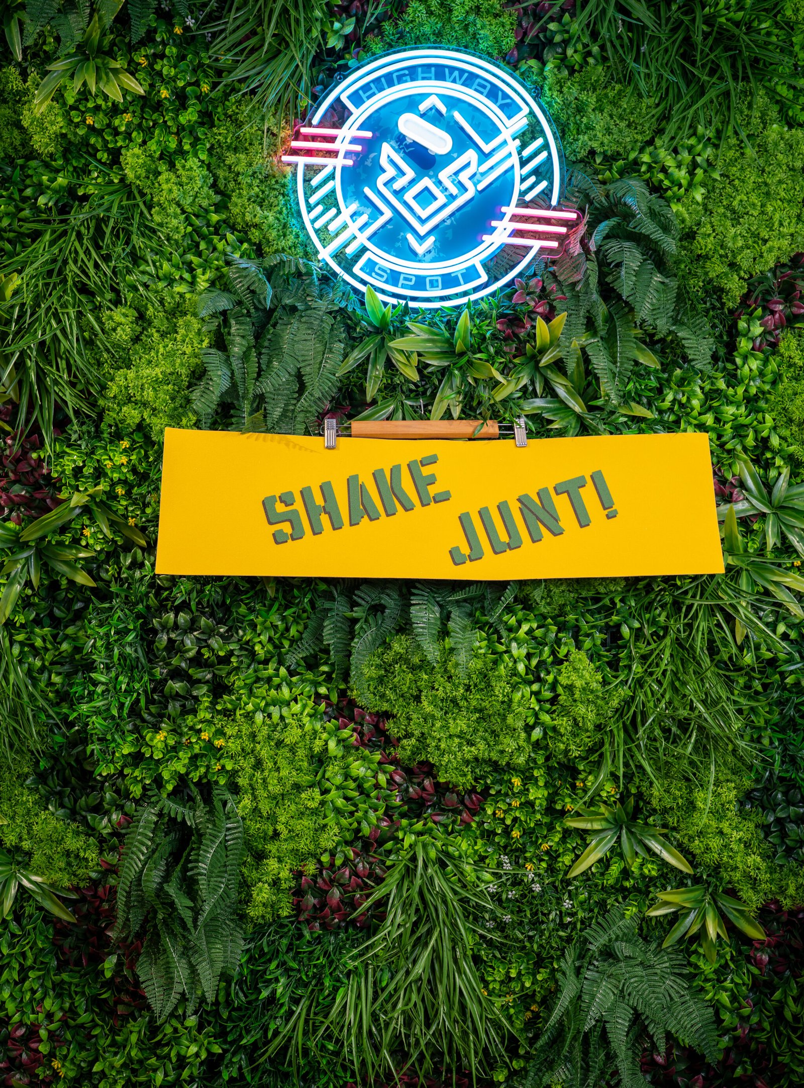 SHAKE JUNT GRIP PLAQUE YELLOW GREEN 9 X 33