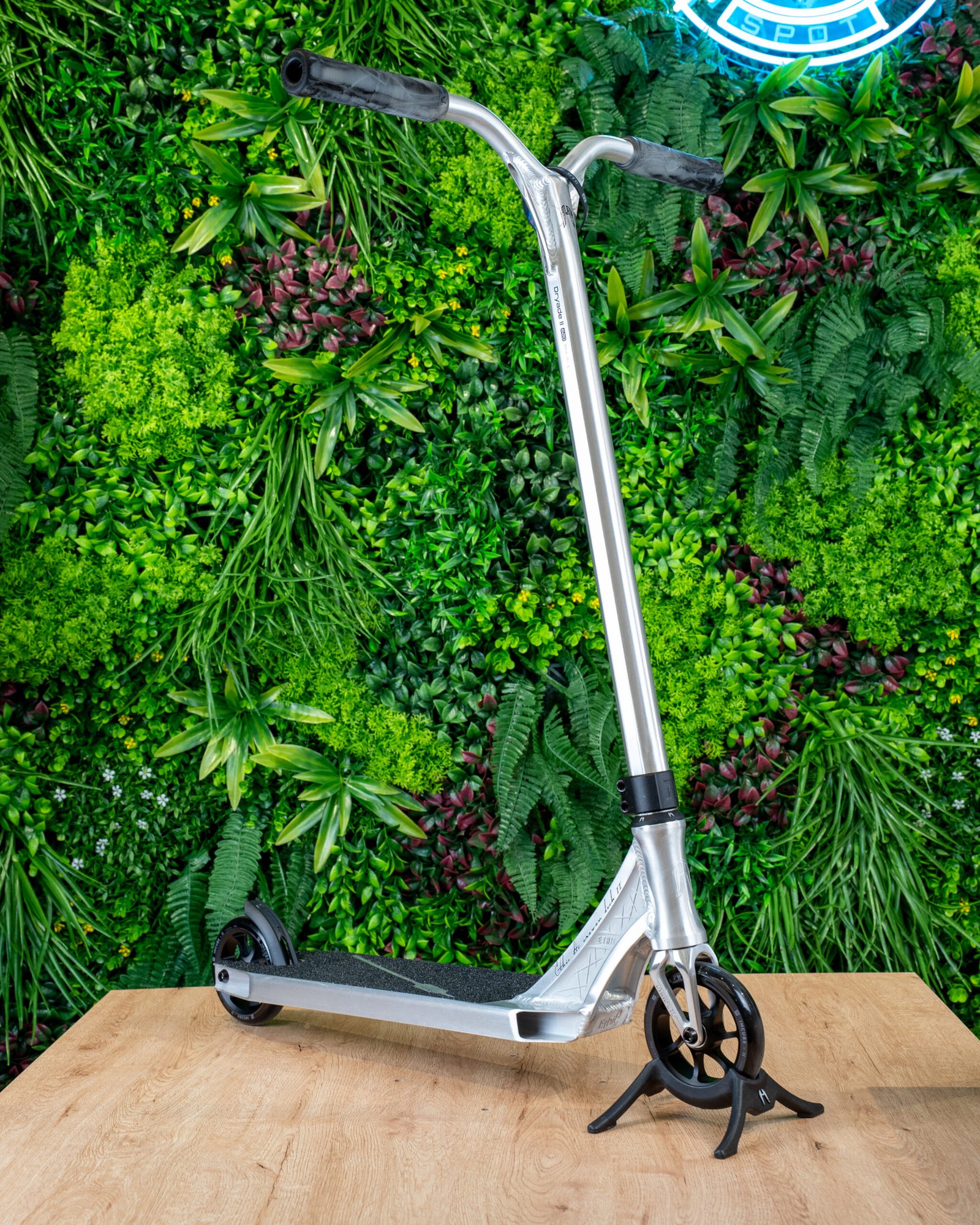 Trottinette Ethic DTC Erawan V2 – Image 2